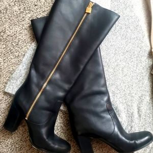 Michael Kors Black Leather Boots in Box. EXCELLENT CONDITION